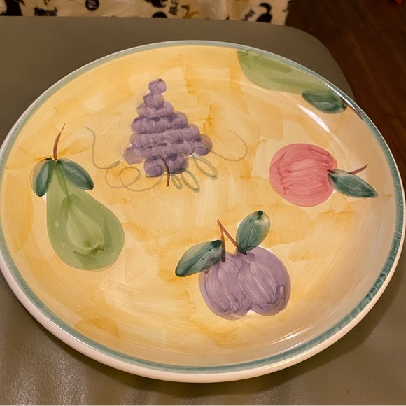 Frutta by CALECA, an Italian company. This is a chop plate of 11.25 inches round - Picture 13 of 16